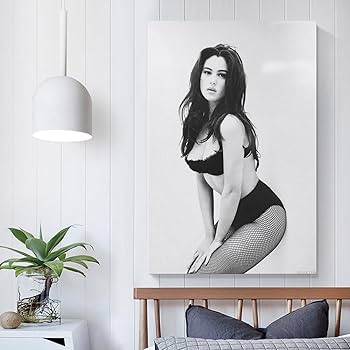 Amazon.co.jp: Monica Bellucci モニカ・ベルッチ Italian Actress